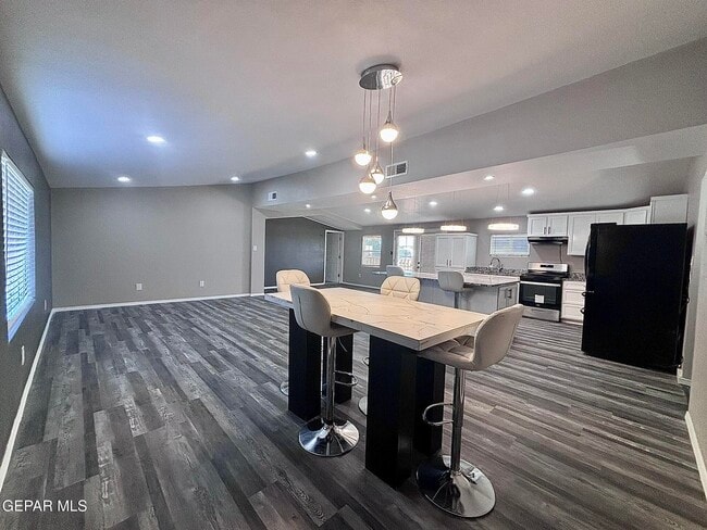 14741 Bocalusa Ave in El Paso, TX - Building Photo - Building Photo