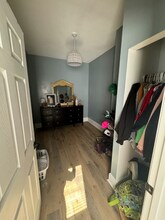 900 Clarks Ln in Louisville, KY - Building Photo - Building Photo