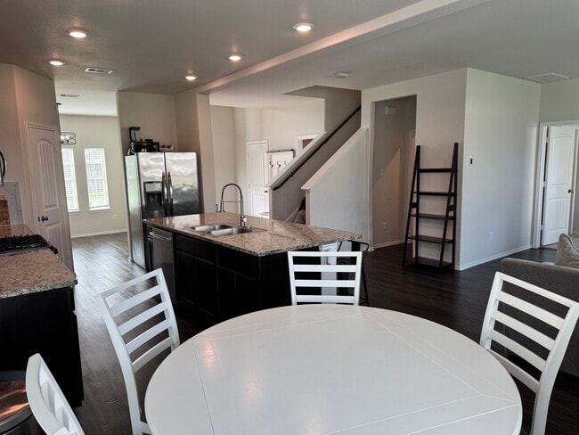 16024 Dockside St in Crosby, TX - Building Photo - Building Photo
