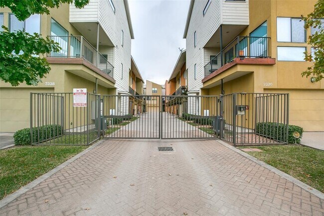 1606 Hadley St in Houston, TX - Building Photo - Building Photo
