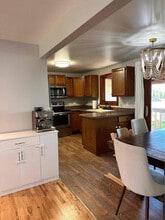 712 25th Ave NE in Great Falls, MT - Foto de edificio - Building Photo