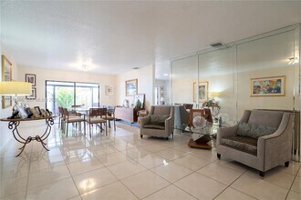 1457 SW 136th Pl in Miami, FL - Building Photo - Building Photo