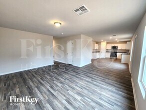10083 Cerritos dr in Cut And Shoot, TX - Building Photo - Building Photo