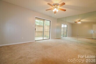 1645 Cedarview Ct in Rock Hill, SC - Foto de edificio - Building Photo
