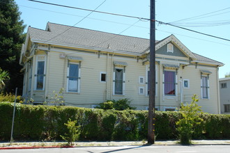 3201 California in Berkeley, CA - Building Photo - Building Photo