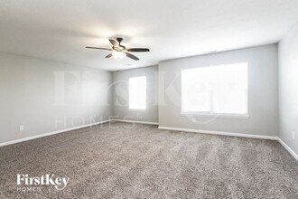 3410 S Cordell Rd in New Palestine, IN - Building Photo - Building Photo