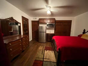 214 Sheridan Ave in Escondido, CA - Building Photo - Building Photo