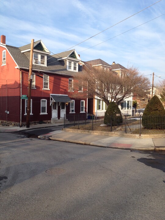 601 Laufer St in Bethlehem, PA - Foto de edificio