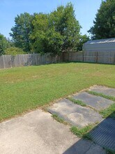 421 Bluff Dr in Clarksville, TN - Building Photo - Building Photo
