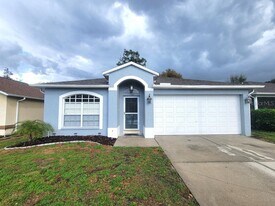 7942 Chadwick Dr in New Port Richey, FL - Building Photo