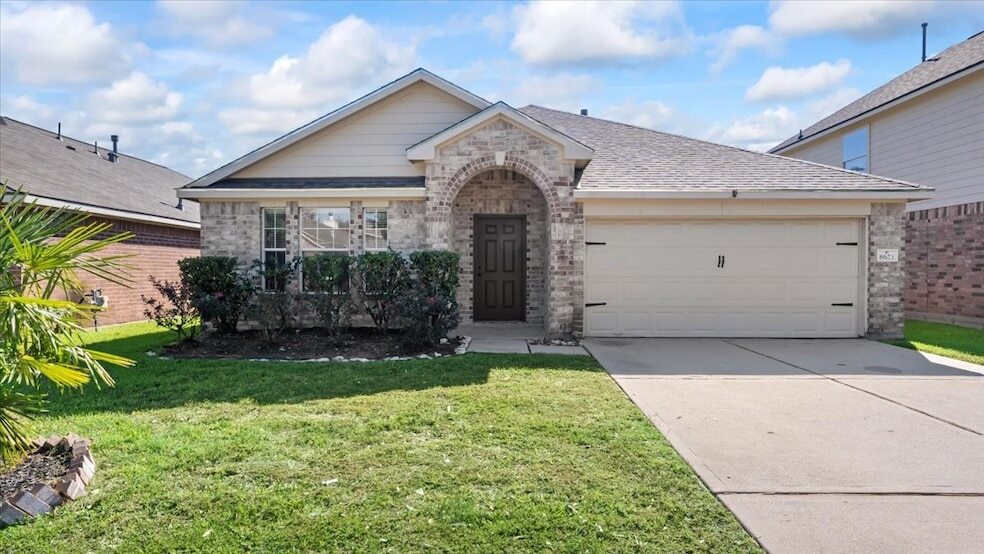 8623 Sorrel Meadows Dr in Tomball, TX - Foto de edificio