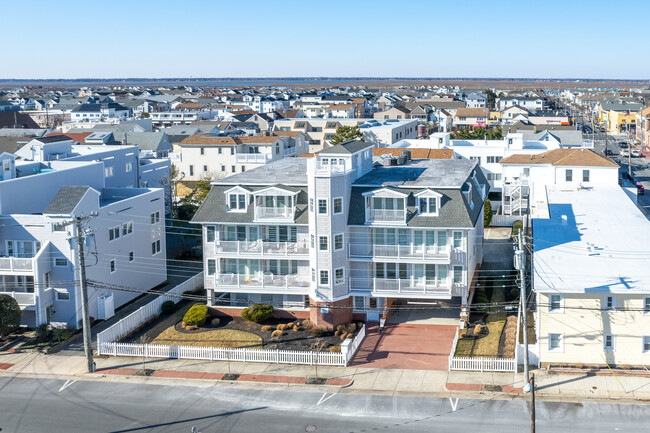 9307 Pacific Ave in Margate City, NJ - Building Photo - Building Photo