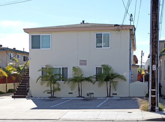 3039 Hugo St in San Diego, CA - Foto de edificio - Building Photo