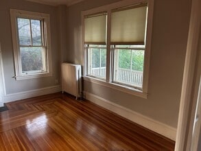 9 Linden Ave in Rumford, RI - Building Photo - Building Photo