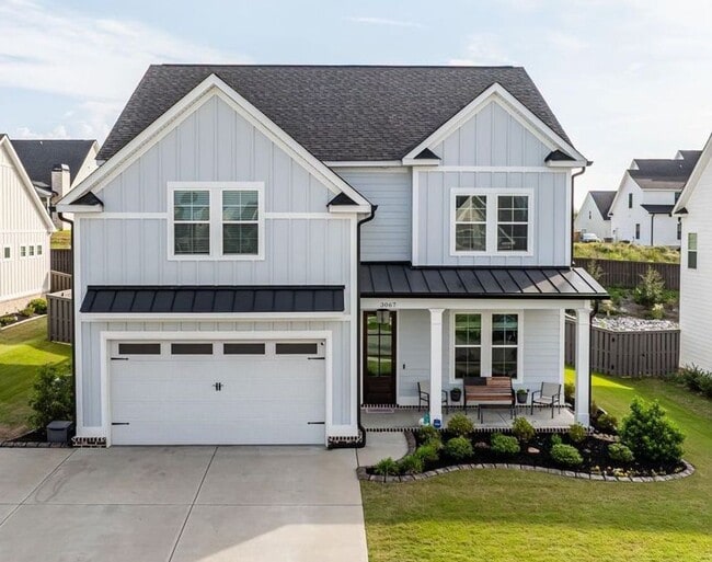 property at 3067 Rosewood Dr