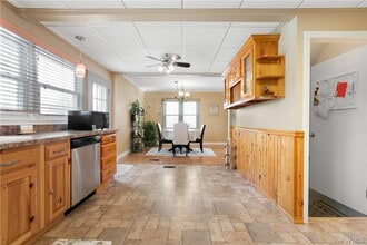 48 Quaker Hill Rd in Monroe, NY - Building Photo - Building Photo