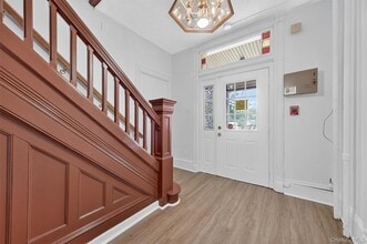 34 Market St in Ellenville, NY - Building Photo - Building Photo