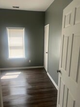 4658 Helen St, Unit 3 in Detroit, MI - Building Photo - Building Photo