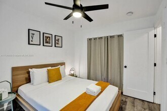 1239 NE 15th Ave in Fort Lauderdale, FL - Building Photo - Building Photo