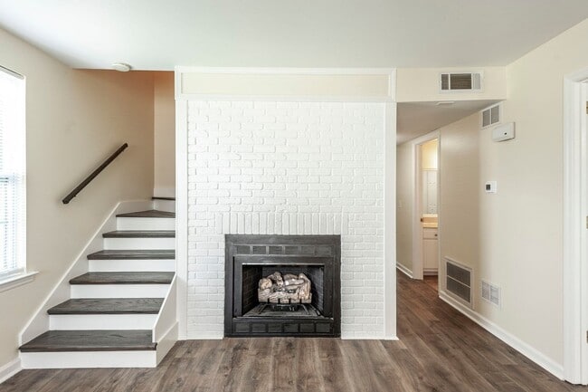 property at 114 Deer Point Ln