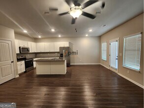 315 Skipjack Ct in Covington, GA - Building Photo - Building Photo