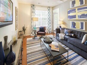 Dwell Vienna Metro in Fairfax, VA - Building Photo - Interior Photo