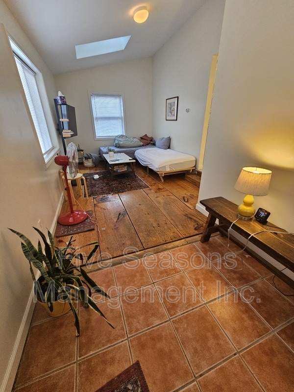 22-24-24 Hayward St in Burlington, VT - Building Photo - Building Photo