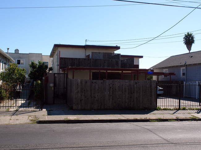 1526 Bissell Ave in Richmond, CA - Building Photo - Building Photo