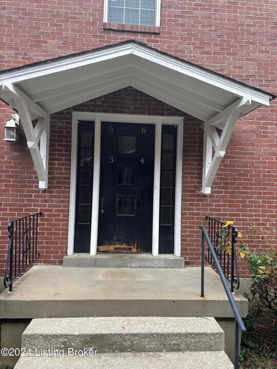 3802 Nanz Ave, Unit 6 in St Matthews, KY - Building Photo