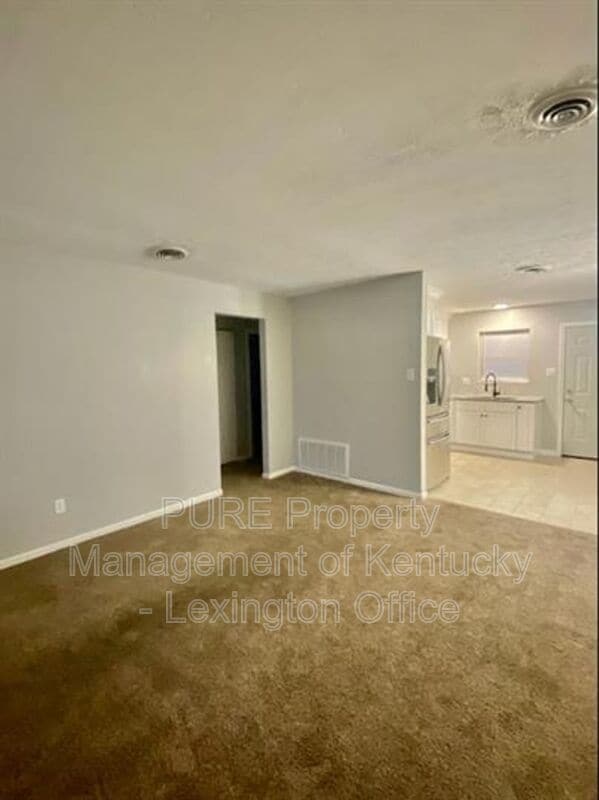 4053 Victoria Way in Lexington, KY - Building Photo - Building Photo