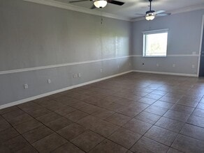 6500 S Farm-to-Market 565 Rd in Baytown, TX - Building Photo - Building Photo