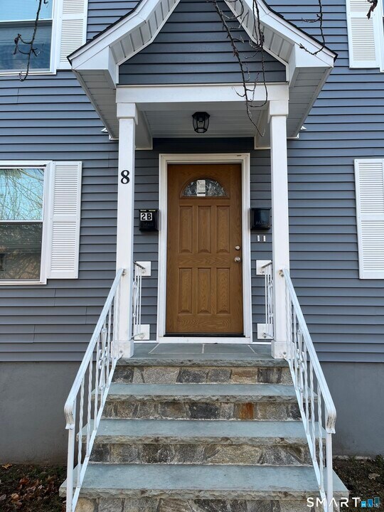 395 Blake St in New Haven, CT - Building Photo