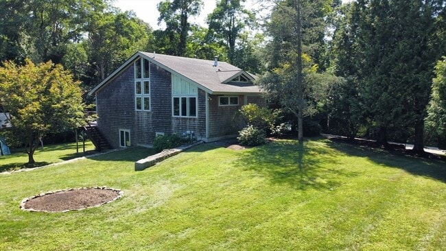 property at 3 Nonquitt Ave