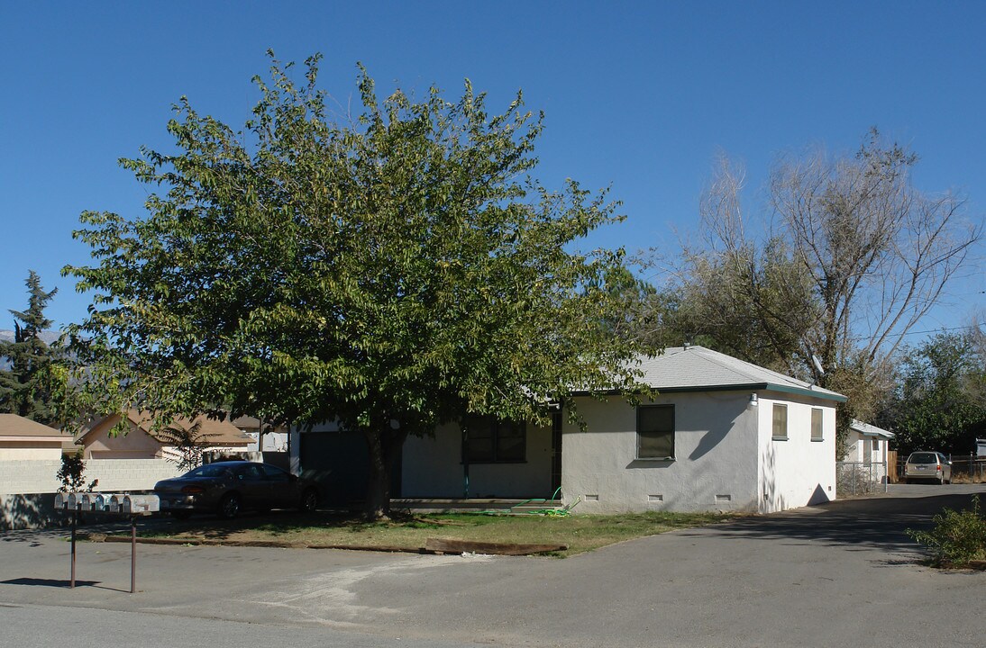 650 Michigan Ave in Beaumont, CA - Building Photo