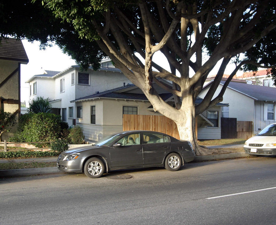 3737 S Centinela Ave in Los Angeles, CA - Building Photo