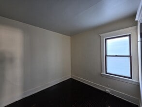 14 Eckhert St in Buffalo, NY - Building Photo - Building Photo