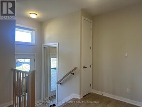 118 Ryan Reynolds Wy in Ottawa, ON - Building Photo - Building Photo