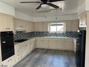 296 Preakness Ave in Paterson, NJ - Building Photo - Building Photo