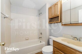 5777 Liberty Creek Dr E in Indianapolis, IN - Building Photo - Building Photo