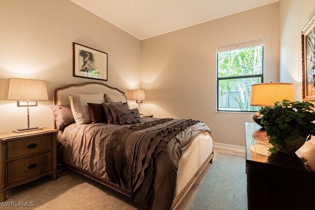 property at 9267 Glenforest Dr