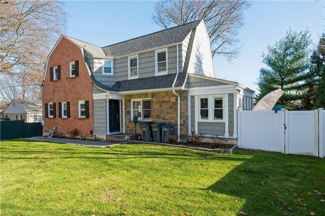 property at 353 Old Mamaroneck Rd