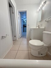 Palm Terrace in Fort Lauderdale, FL - Building Photo - Building Photo