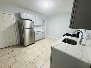 6008 Magnolia St in Philadelphia, PA - Building Photo - Building Photo