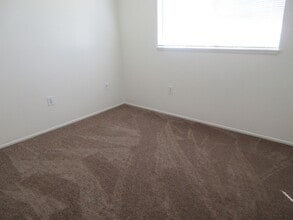 1205 W Upjohn Ave in Ridgecrest, CA - Building Photo - Building Photo