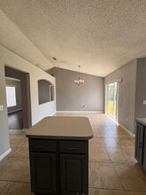 2405 Lincolnshire Ct in Kissimmee, FL - Building Photo - Building Photo