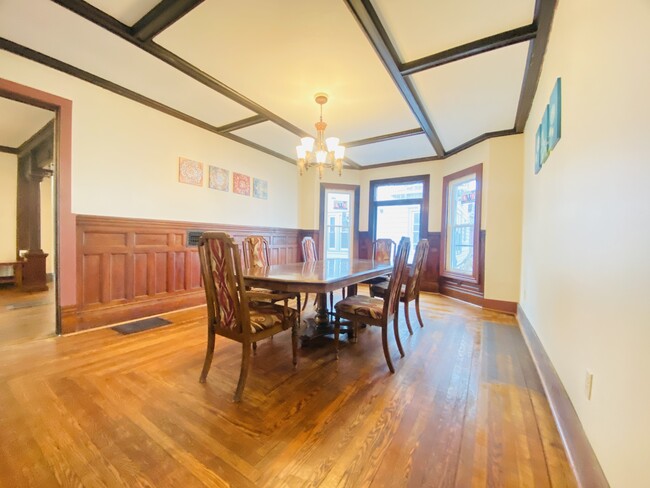 1337 Madison St in Syracuse, NY - Building Photo - Building Photo