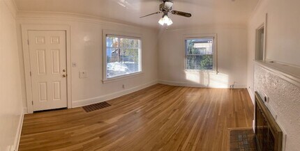 7114 N Commercial Ave in Portland, OR - Building Photo - Building Photo