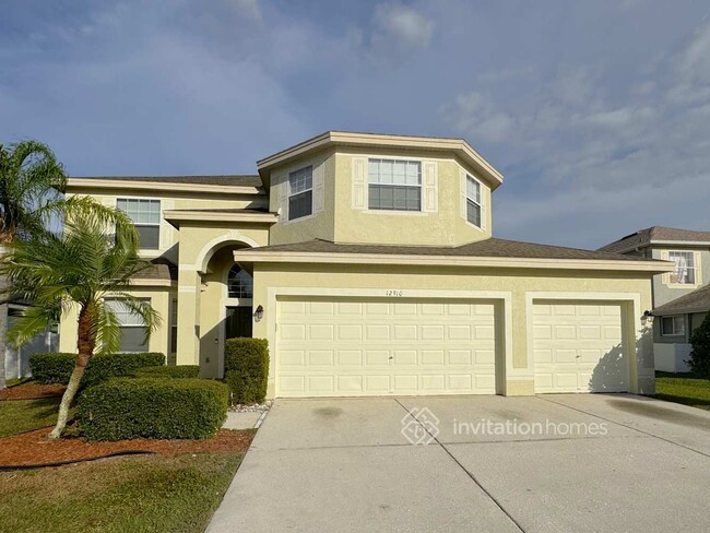 12910 Carlington Ln in Riverview, FL - Foto de edificio - Building Photo