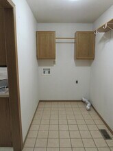 469 Haymes Ct in Marshfield, MO - Building Photo - Building Photo