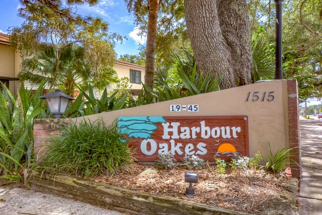 1515 Bayshore Blvd in Dunedin, FL - Building Photo - Building Photo